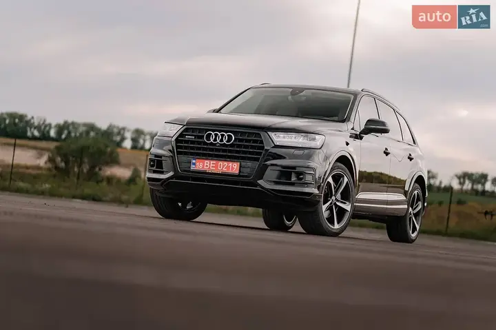 Audi Q7 2019 photo 4