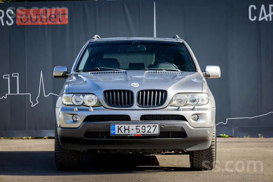 BMW X5 2004 photo 2