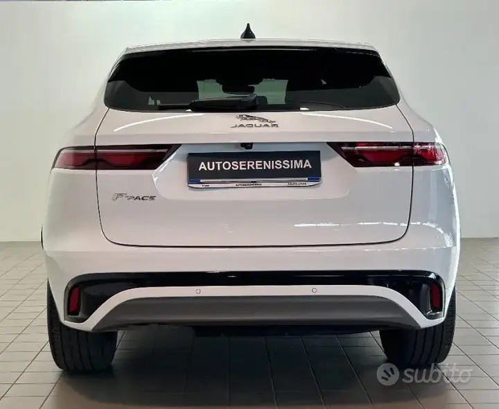 Jaguar F-Pace 2023 photo 4