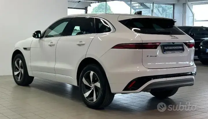 Jaguar F-Pace 2023 photo 3