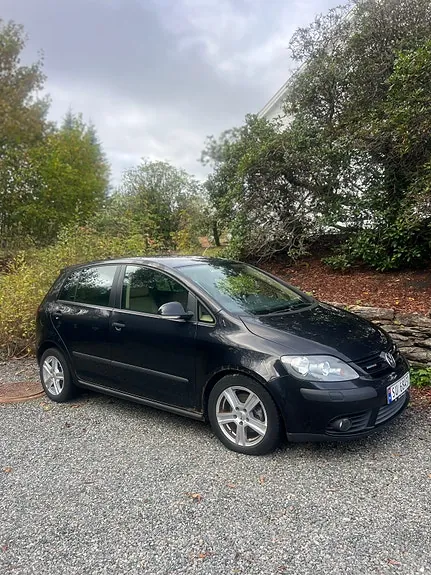 Volkswagen Golf Plus 2009 photo 2