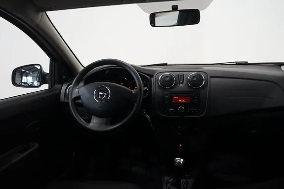 Dacia Logan 2016 photo 5