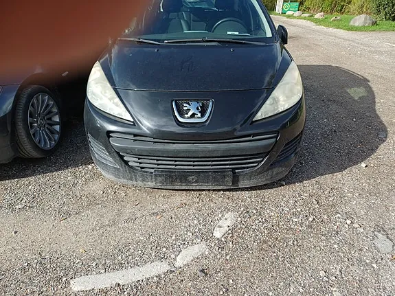 Peugeot 207 2010 photo 2
