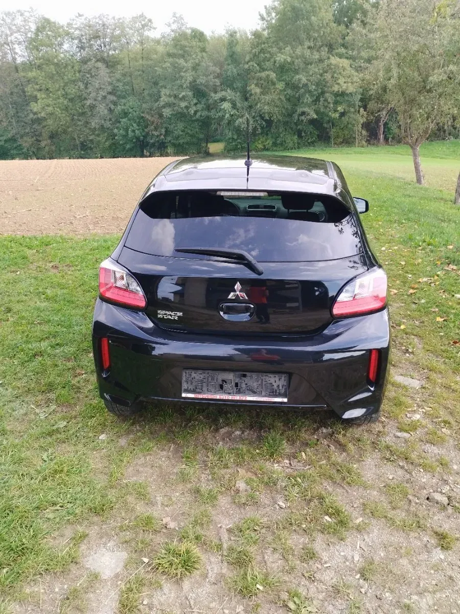 Mitsubishi Space Star 2022 photo 2