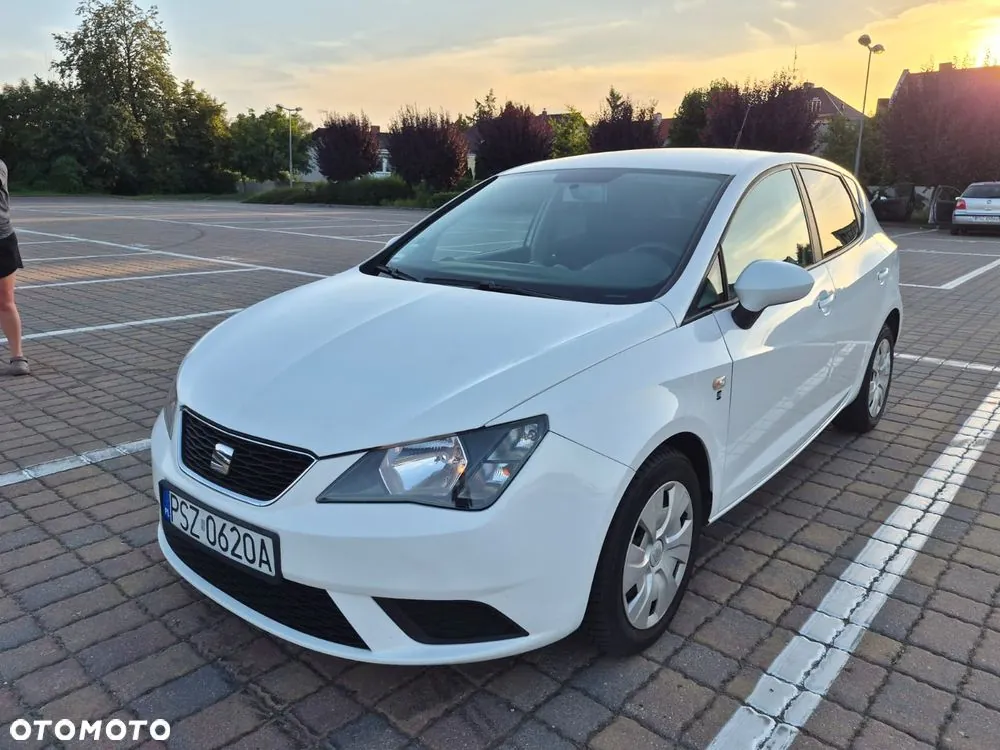 Seat Ibiza 2016 photo 2