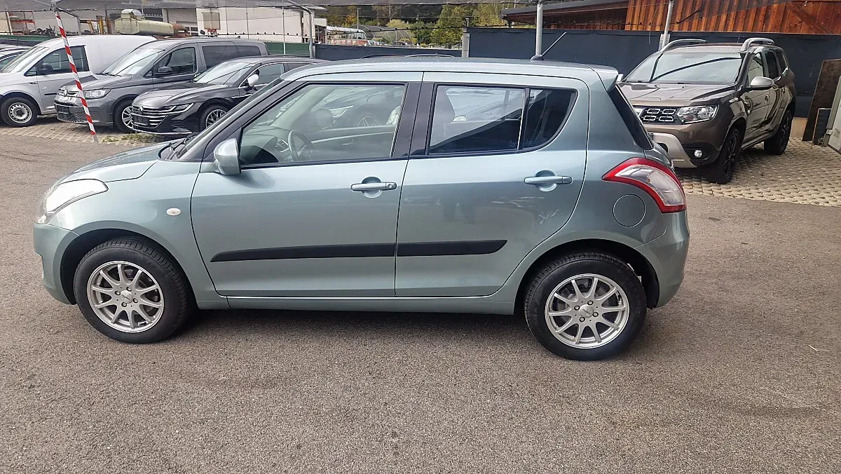 Suzuki Swift 2013 photo 3