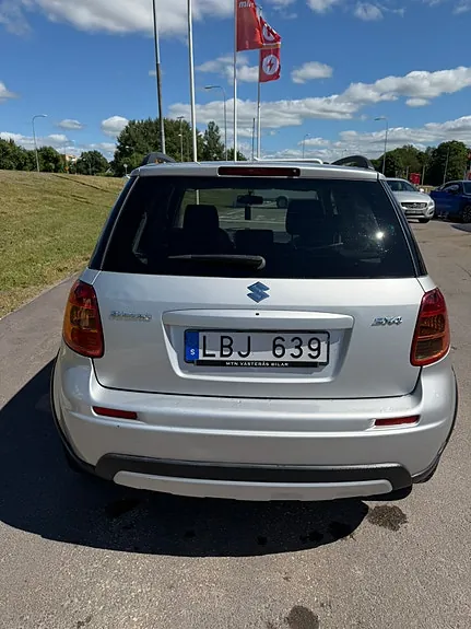 Suzuki Sx4 2011 photo 2