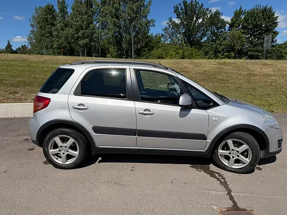 Suzuki Sx4 2011 photo 3