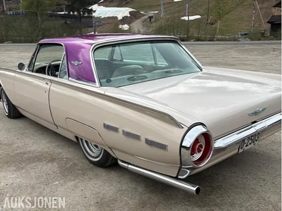 Ford Thunderbird 1962 photo 4