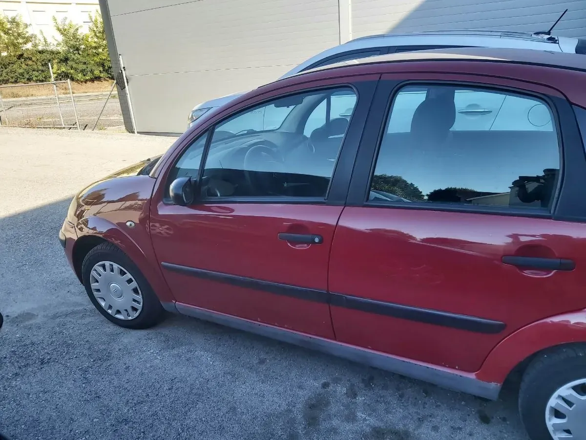 Citroen C3 2006 photo 3