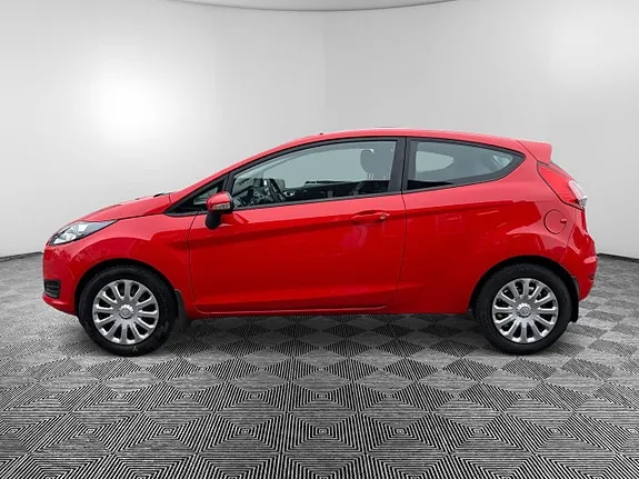 Ford Fiesta 2014 photo 2