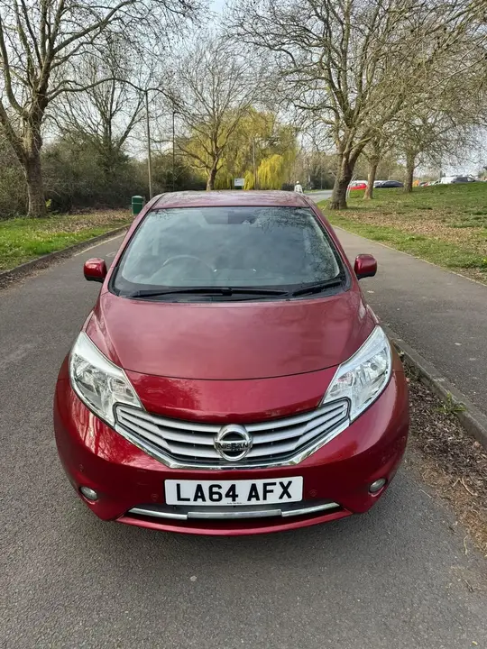 Nissan Note 2014 photo 3