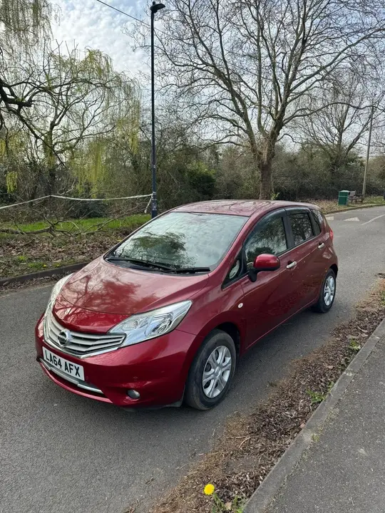 Nissan Note 2014 photo 2