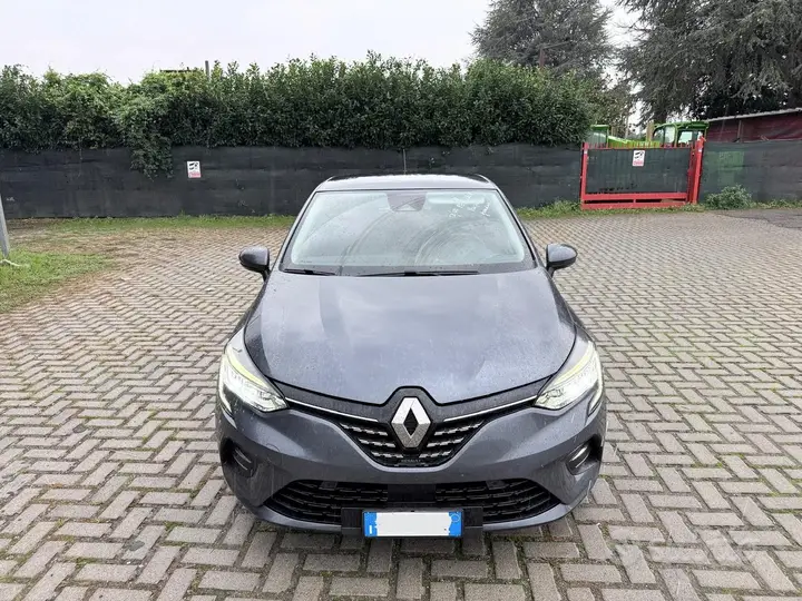 Renault Clio 2021 photo 2