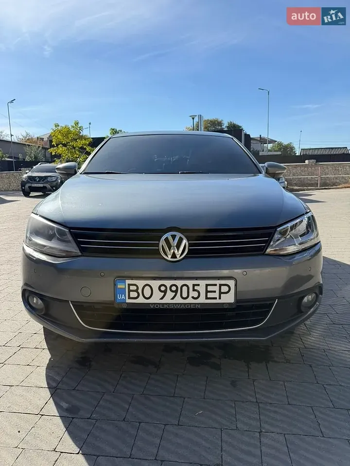 Volkswagen Jetta 2011 photo 3