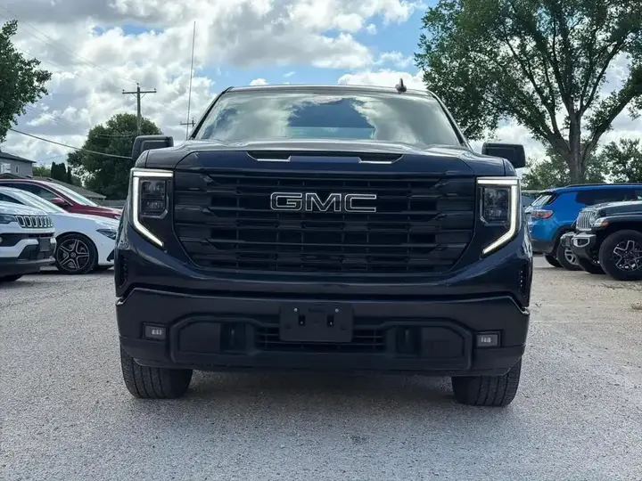 GMC Sierra 1500 2023 photo 4