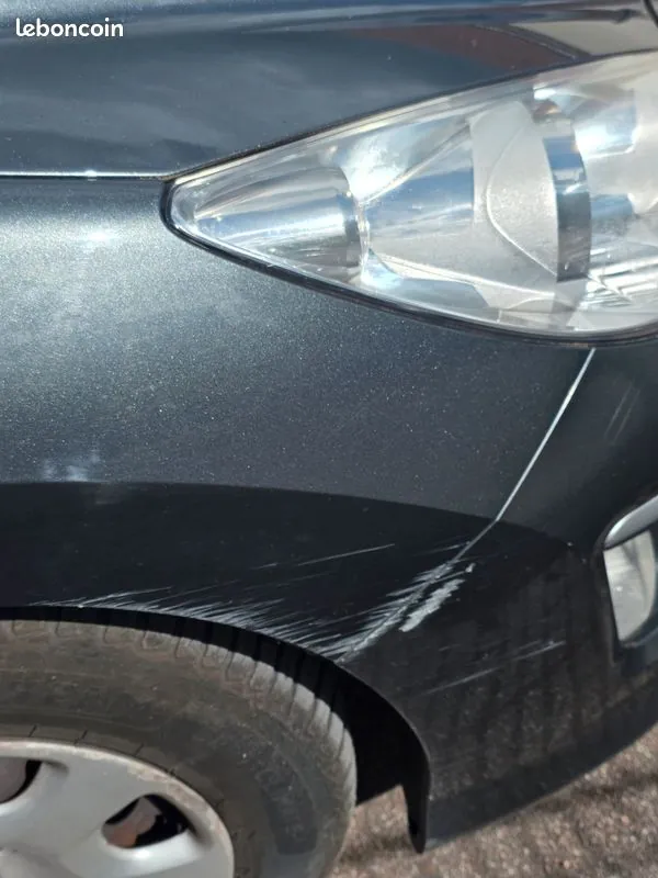 Peugeot 308 2012 photo 3