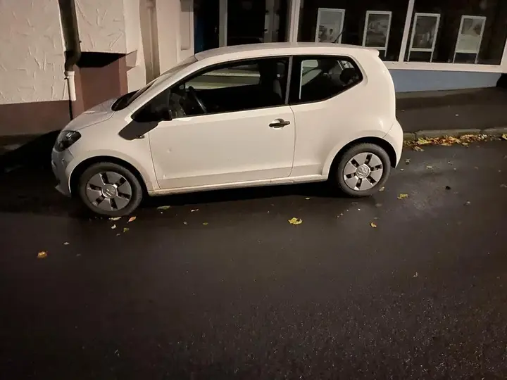 Volkswagen Up