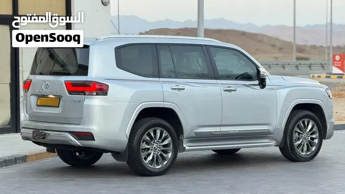 Toyota Land Cruiser 2022 photo 4