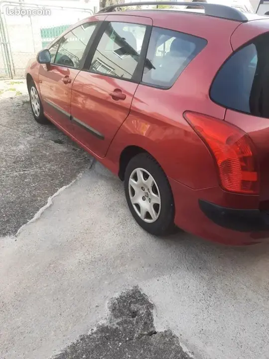 Peugeot 308 2008 photo 2