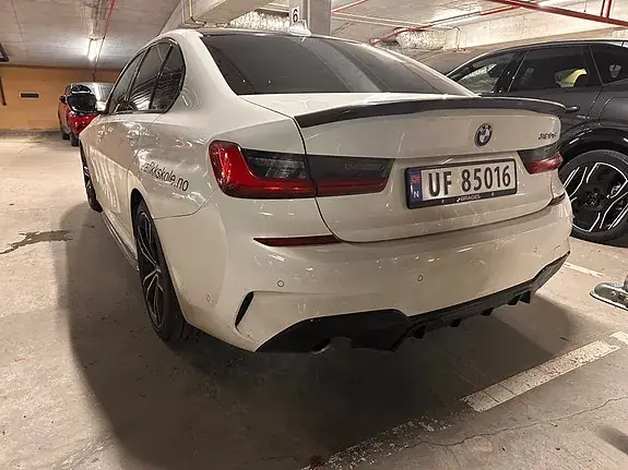 BMW 320D 2019 photo 2