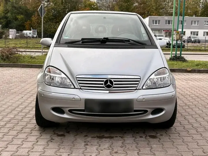 Mercedes-Benz A 160