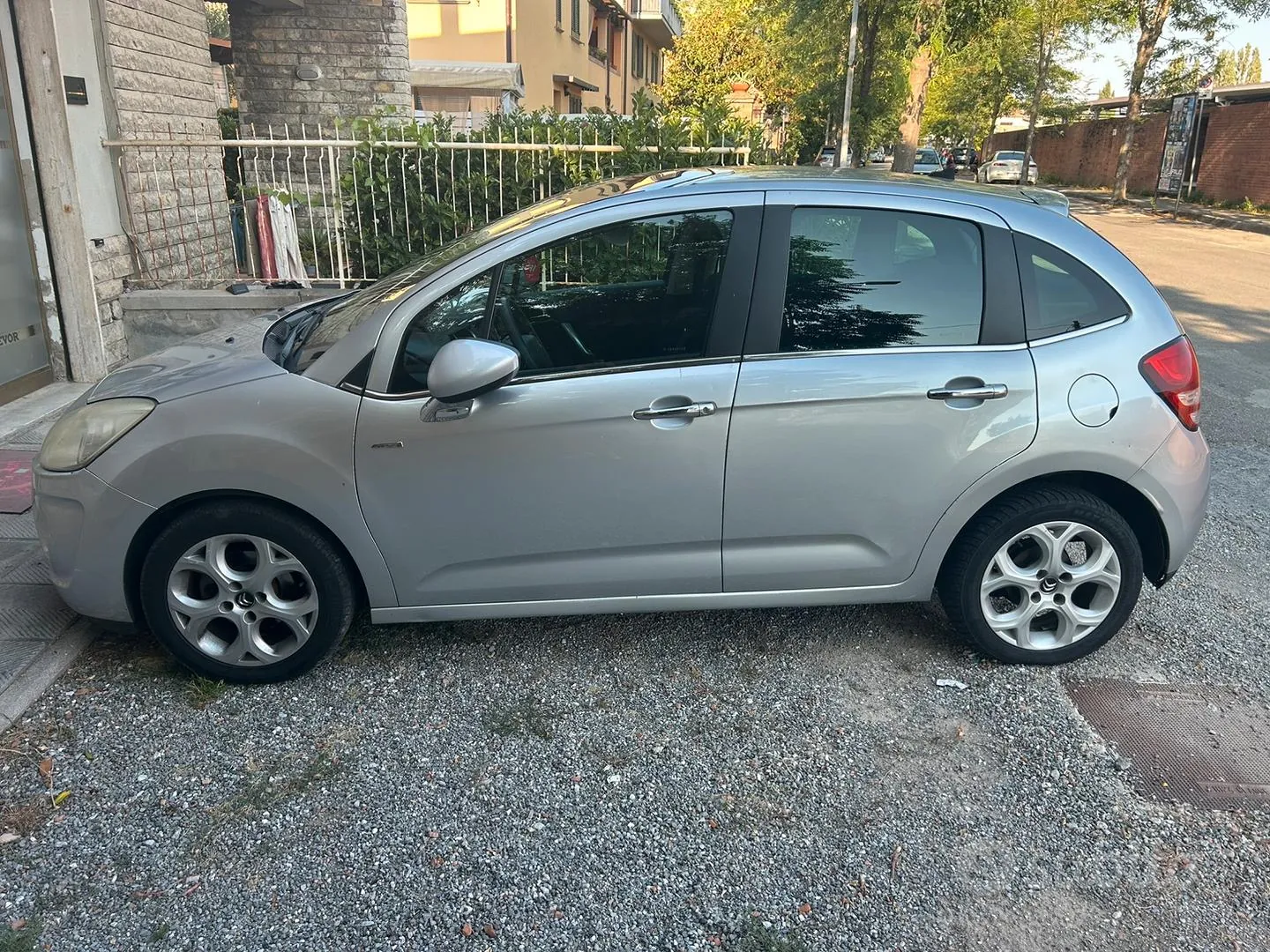 Citroen C3 2010 photo 2
