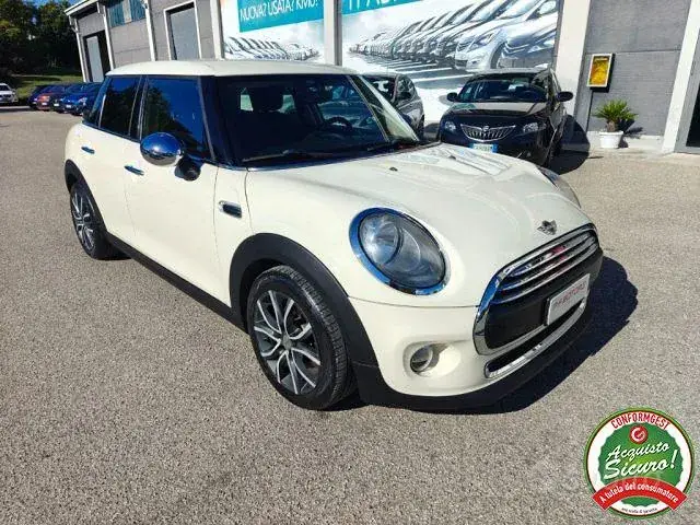 Mini Mini One 2016 photo 3