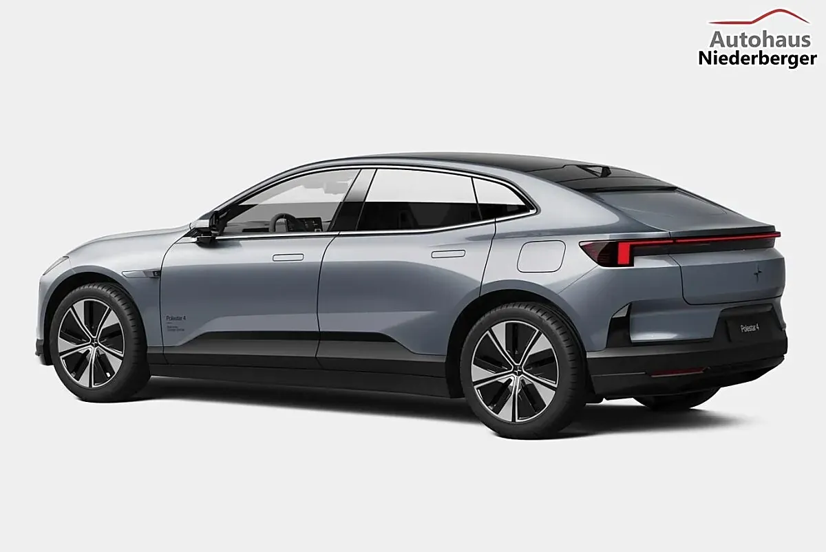 Polestar 4 2026 photo 3