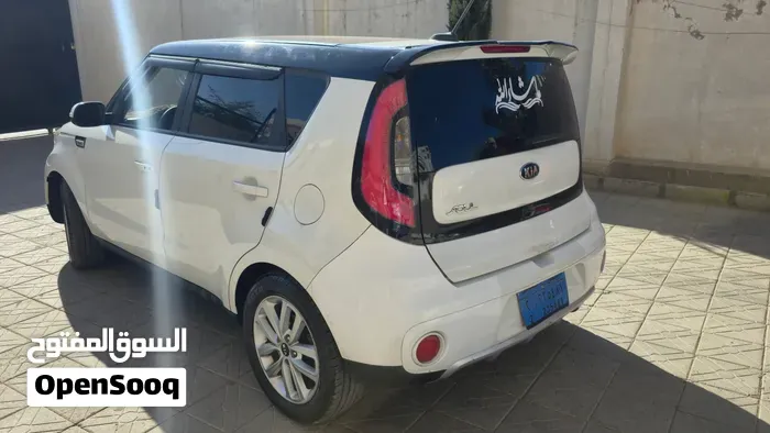 Kia Soul 2017 photo 2