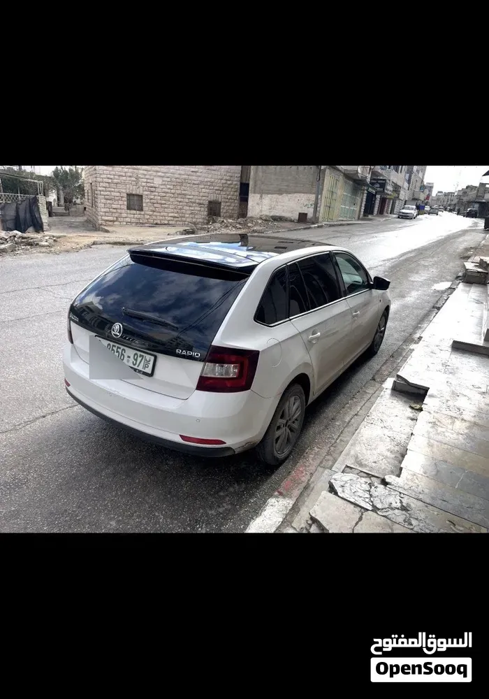 Skoda Rapid 2015 photo 2