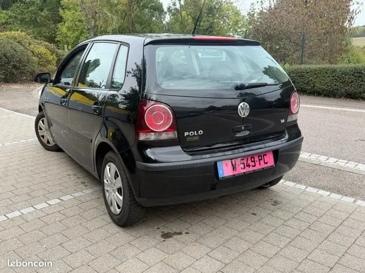 Volkswagen Polo 2008 photo 3