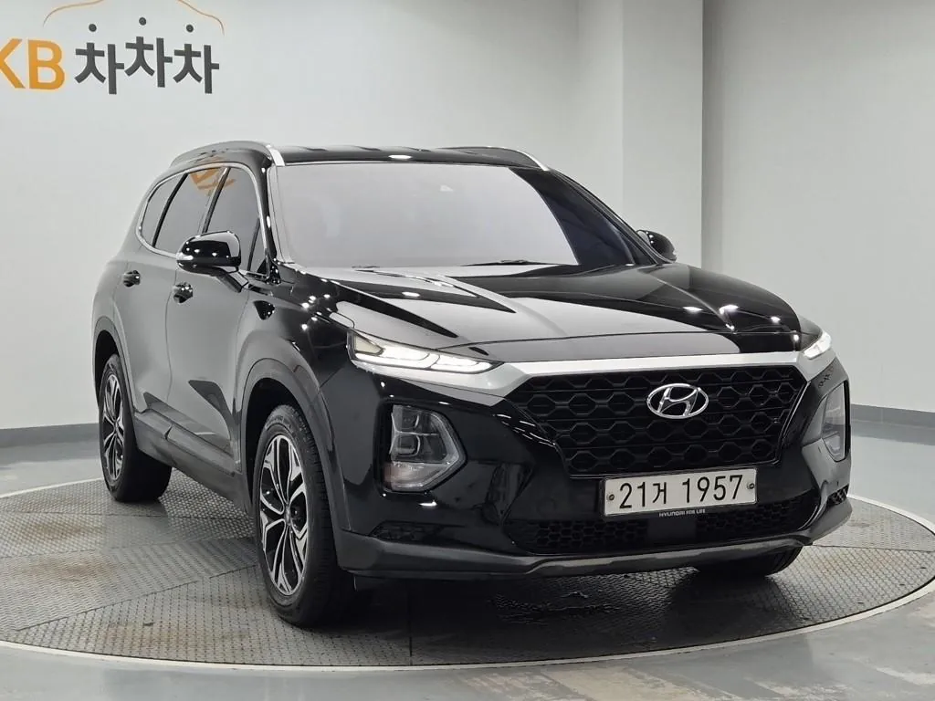 Hyundai Santa Fe 2019 photo 4