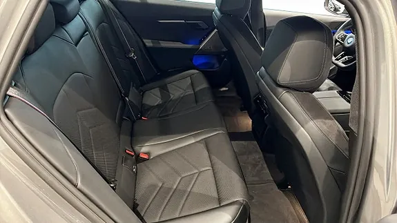 BMW 530E 2026 photo 5