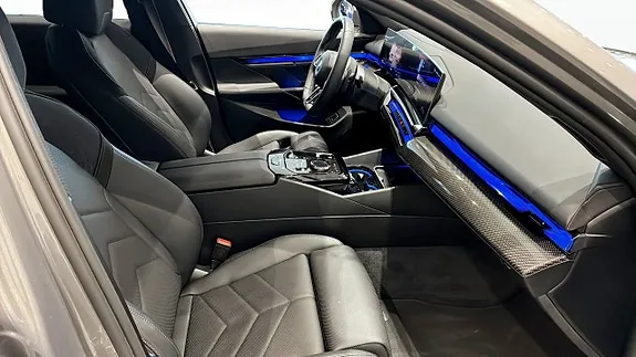 BMW 530E 2026 photo 3