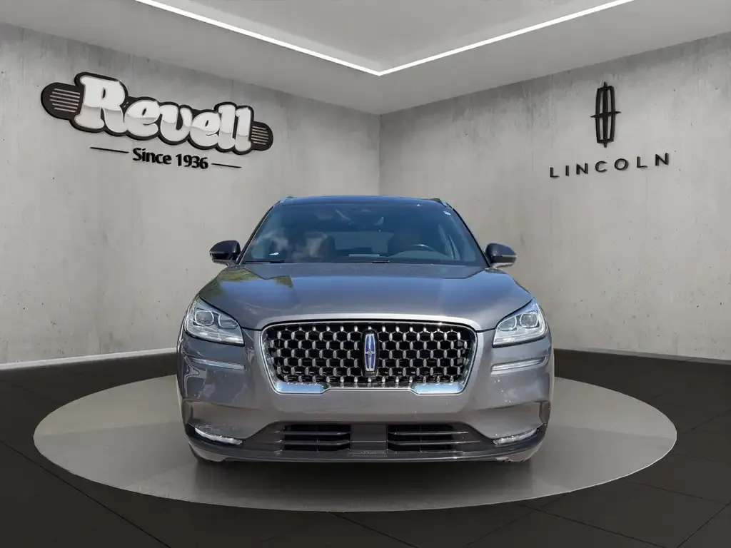 Lincoln Corsair 2022 photo 2