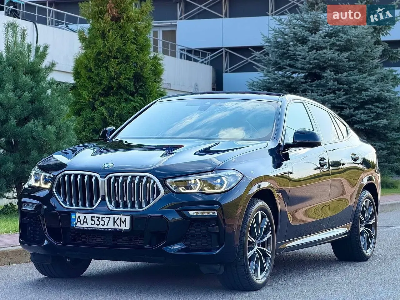 BMW X6 2021 photo 2