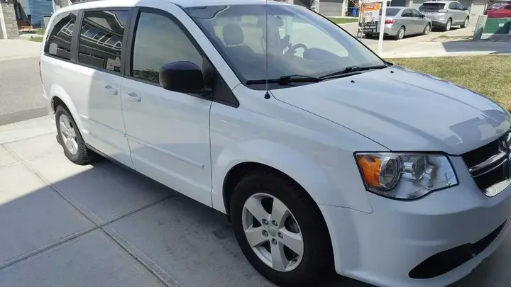 Dodge Grand Caravan 2016 photo 5