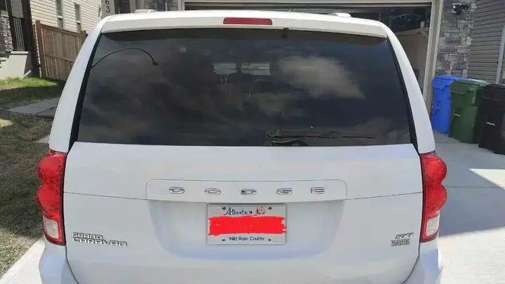 Dodge Grand Caravan 2016 photo 2