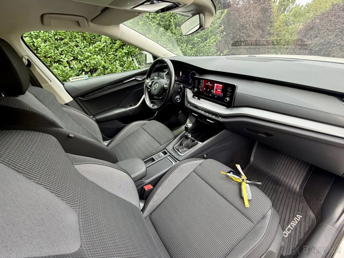 Skoda Octavia 2022 photo 4