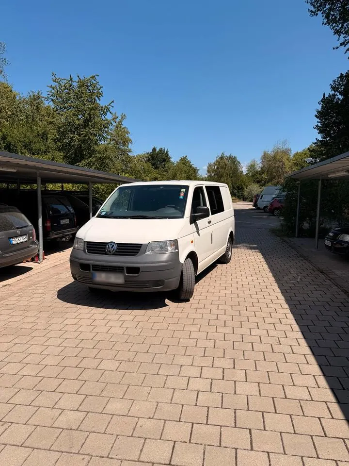 Volkswagen T5