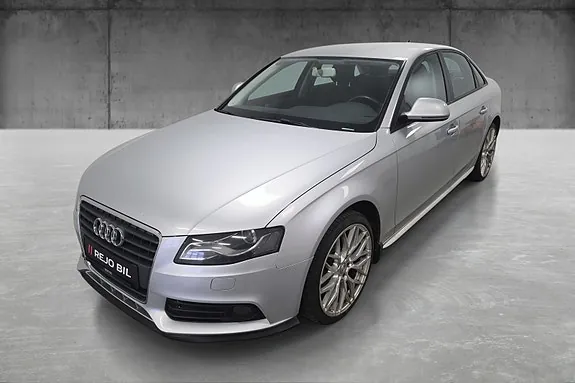 Audi A4 2008 photo 2