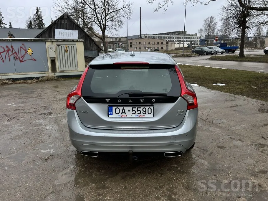 Volvo V60 2013 photo 3