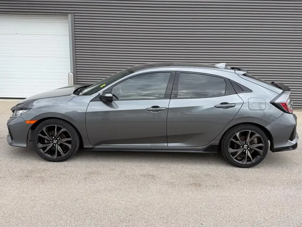 Honda Civic 2018 photo 3