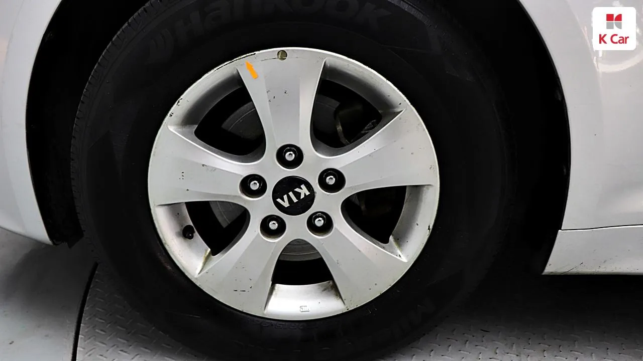 Kia K5 2015 photo 5