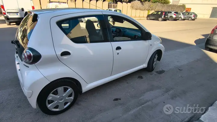 Toyota Aygo 2016 photo 2