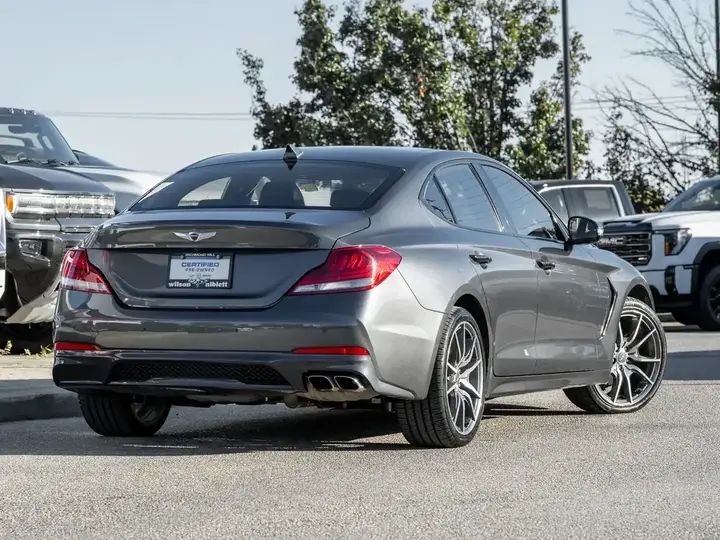 Genesis G70 2019 photo 5
