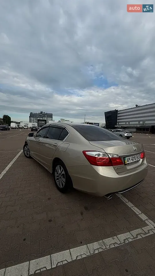 Honda Accord 2013 photo 5
