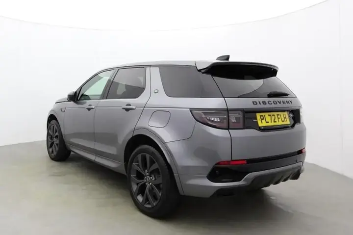 Land Rover Discovery Sport 2023 photo 3