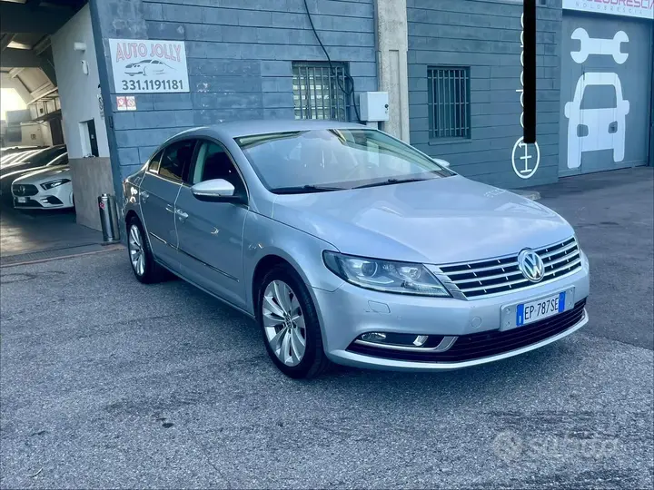 Volkswagen Passat 2012 photo 3